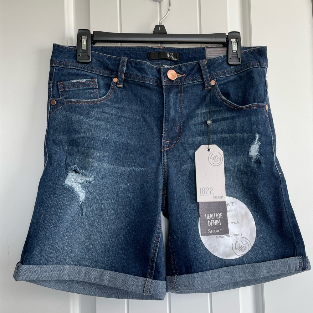 1822 Denim Stretch Shorts